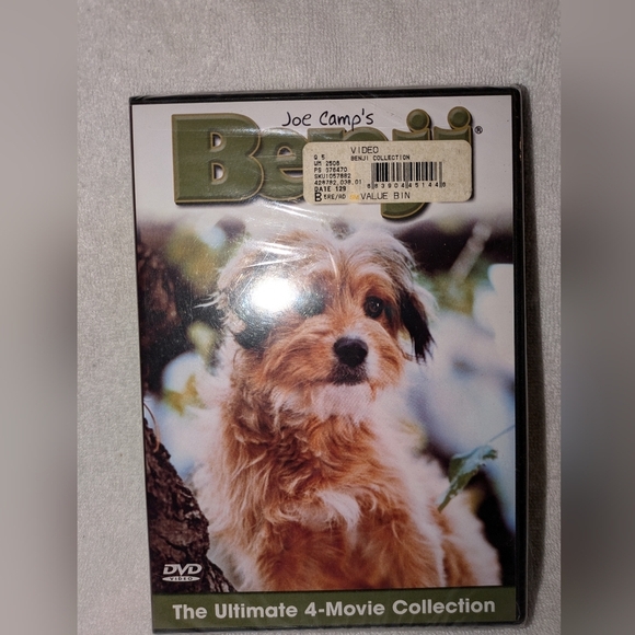 Benji The Ultimate 4-Movie Collection NWT - Picture 2 of 5